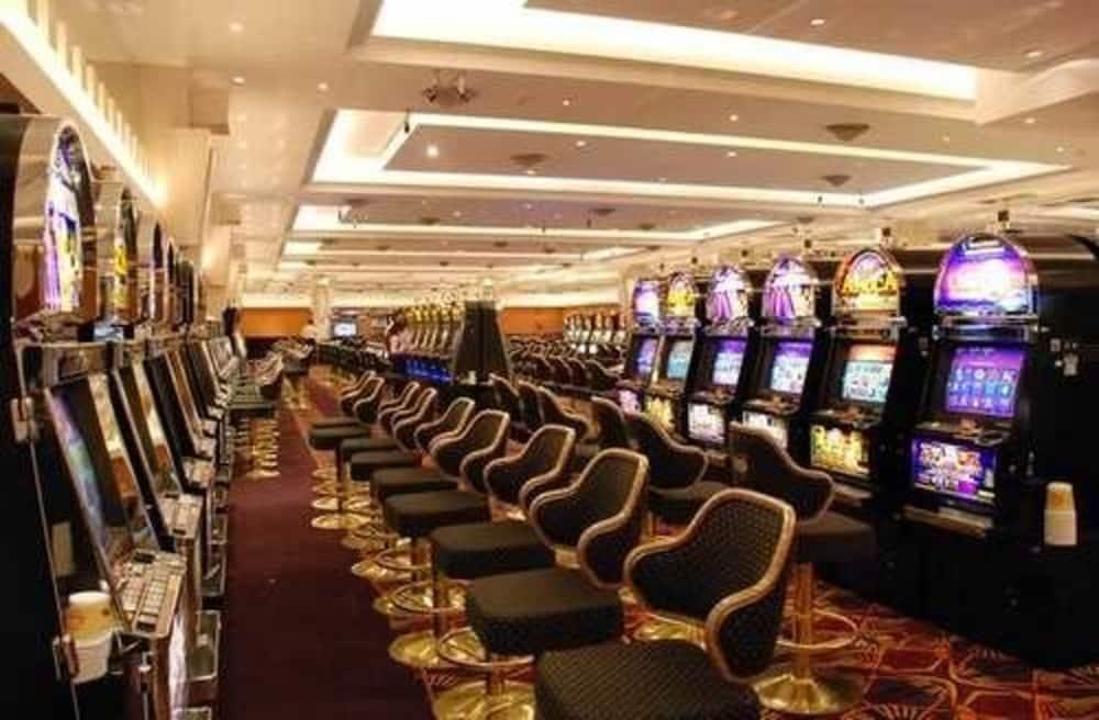 Howard Johnson Villa Maria Hotel Y Casino Экстерьер фото